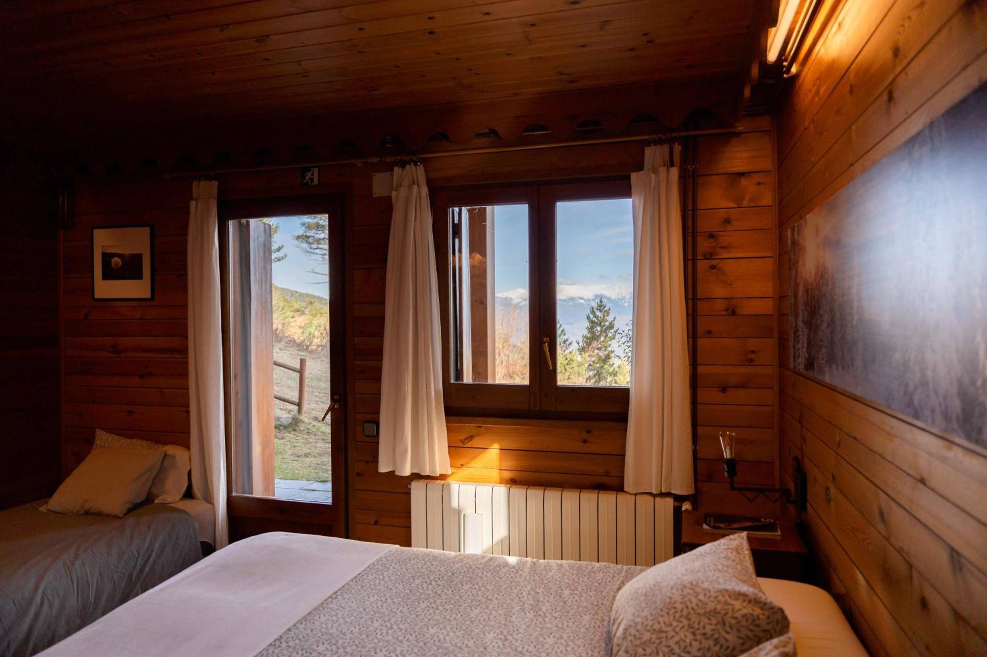 Minds & Mountains Eco Lodge ラ・モリーナ エクステリア 写真